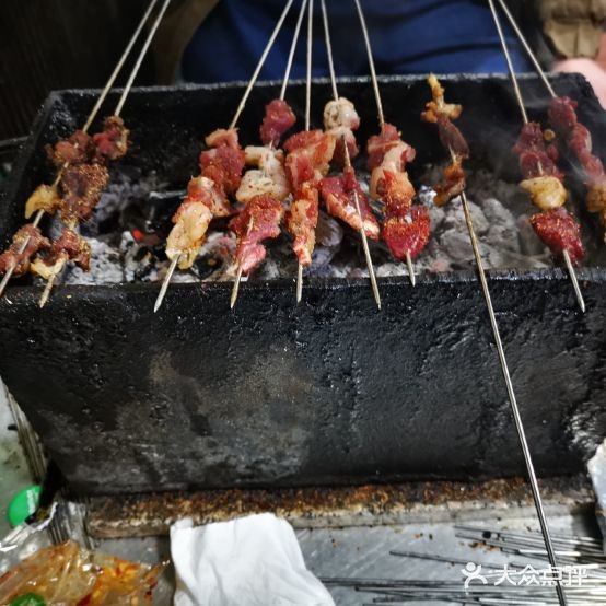 路边小串(八经街店)