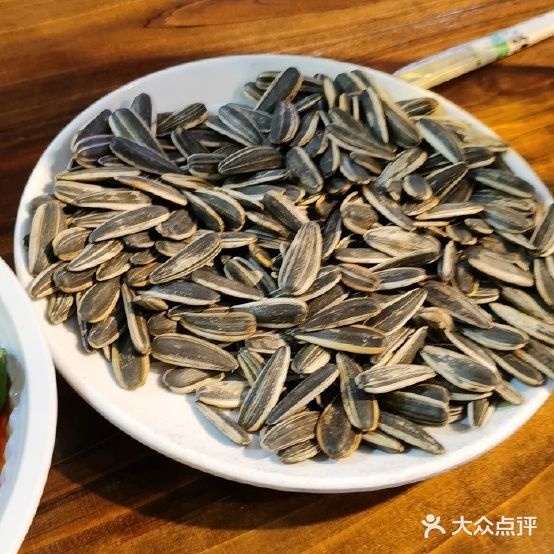 东北田野烧烤(美林商业街店)