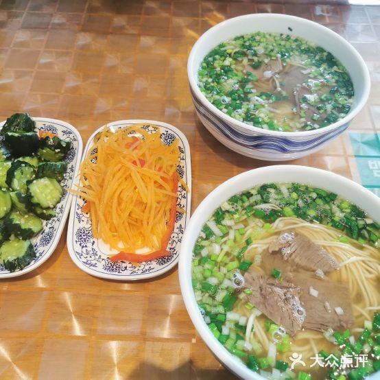 小西湖牛肉拉面