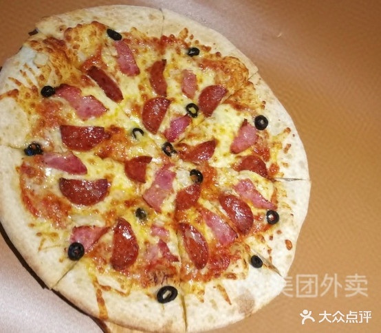 Bellapizza贝乐比萨屋