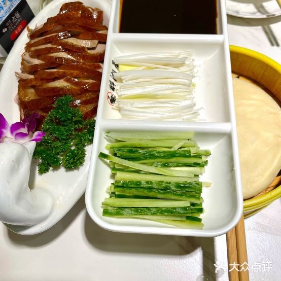 醉湘居湘菜北京烤鸭