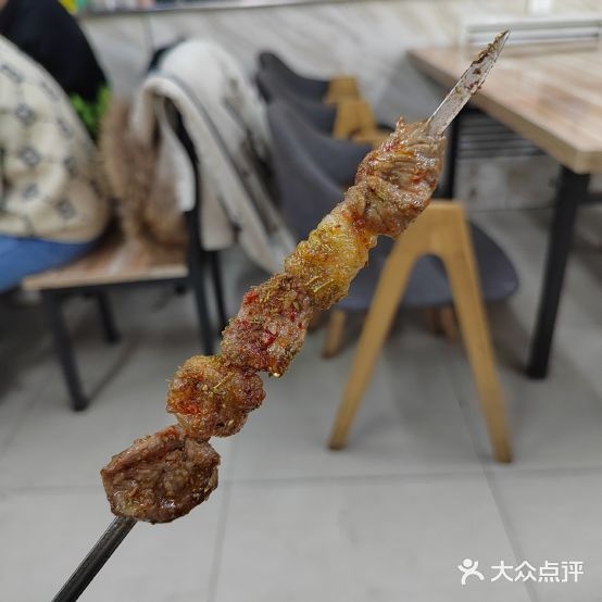 红房子戈壁烧烤老火锅