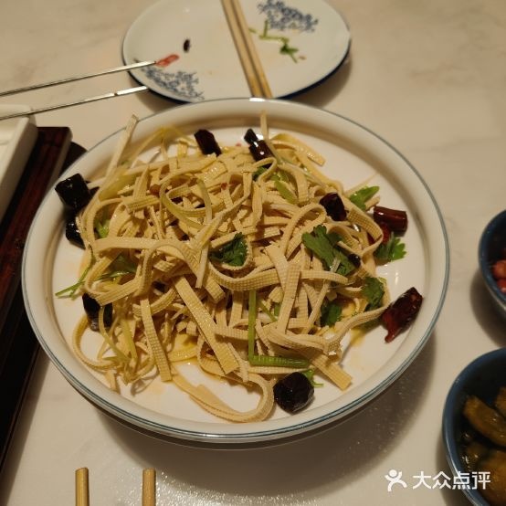 漠绿烤烧餐厅·工坊