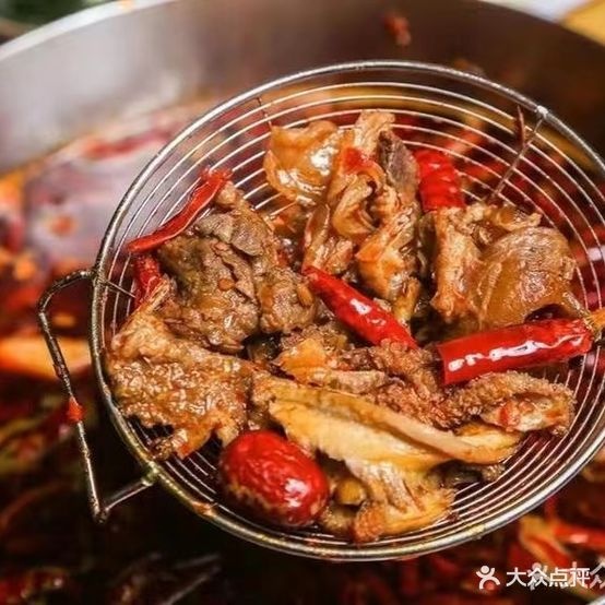 氿慕潮汕牛肉火锅店(万达广场滁州店)