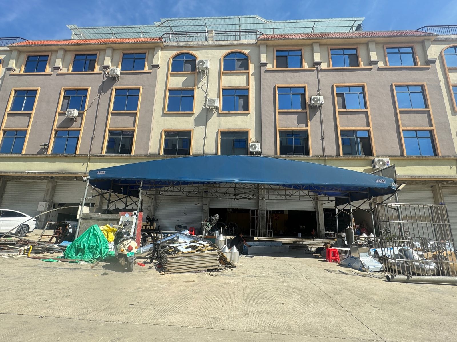 防城港市防城区毅立装饰责任有限公司