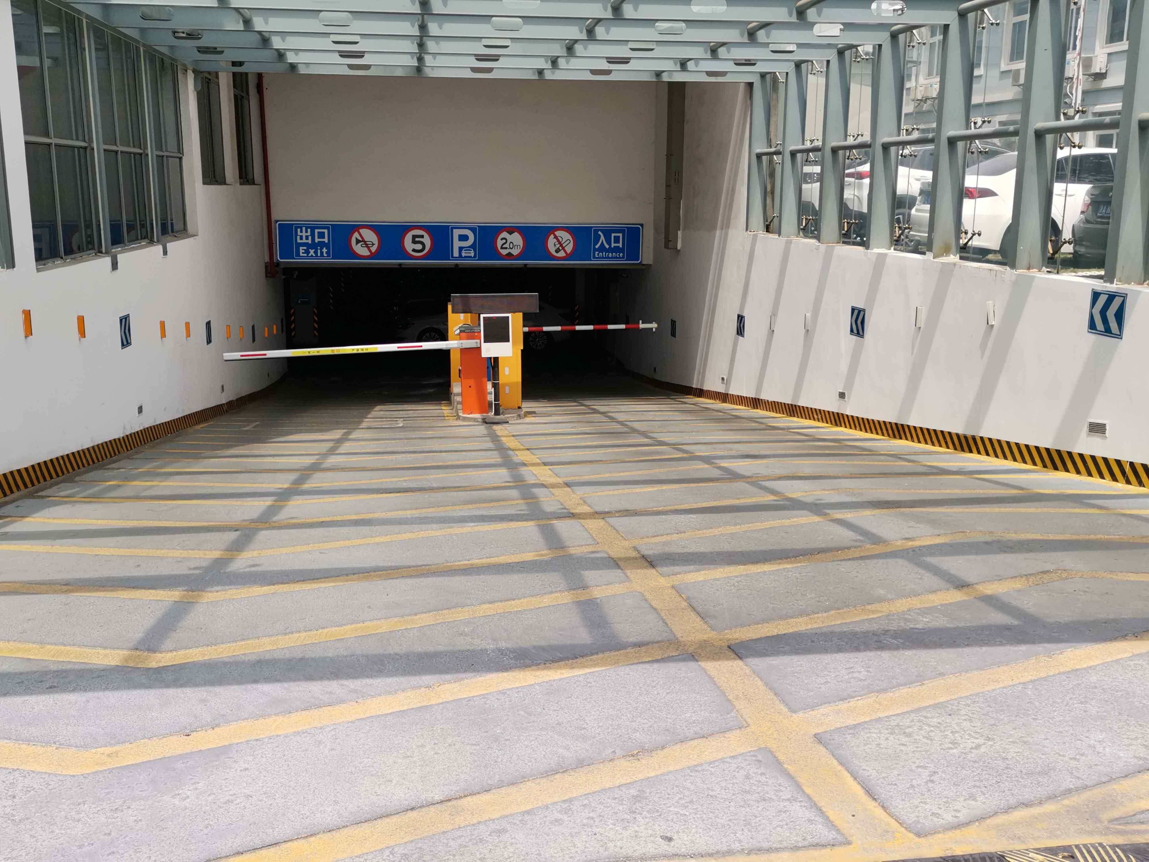 岱山县第一人民医院-地下停车场