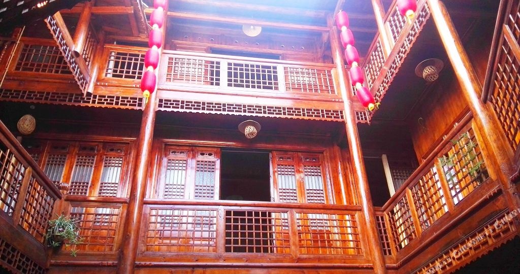 安顺旧州古镇梅氏闲庭客栈