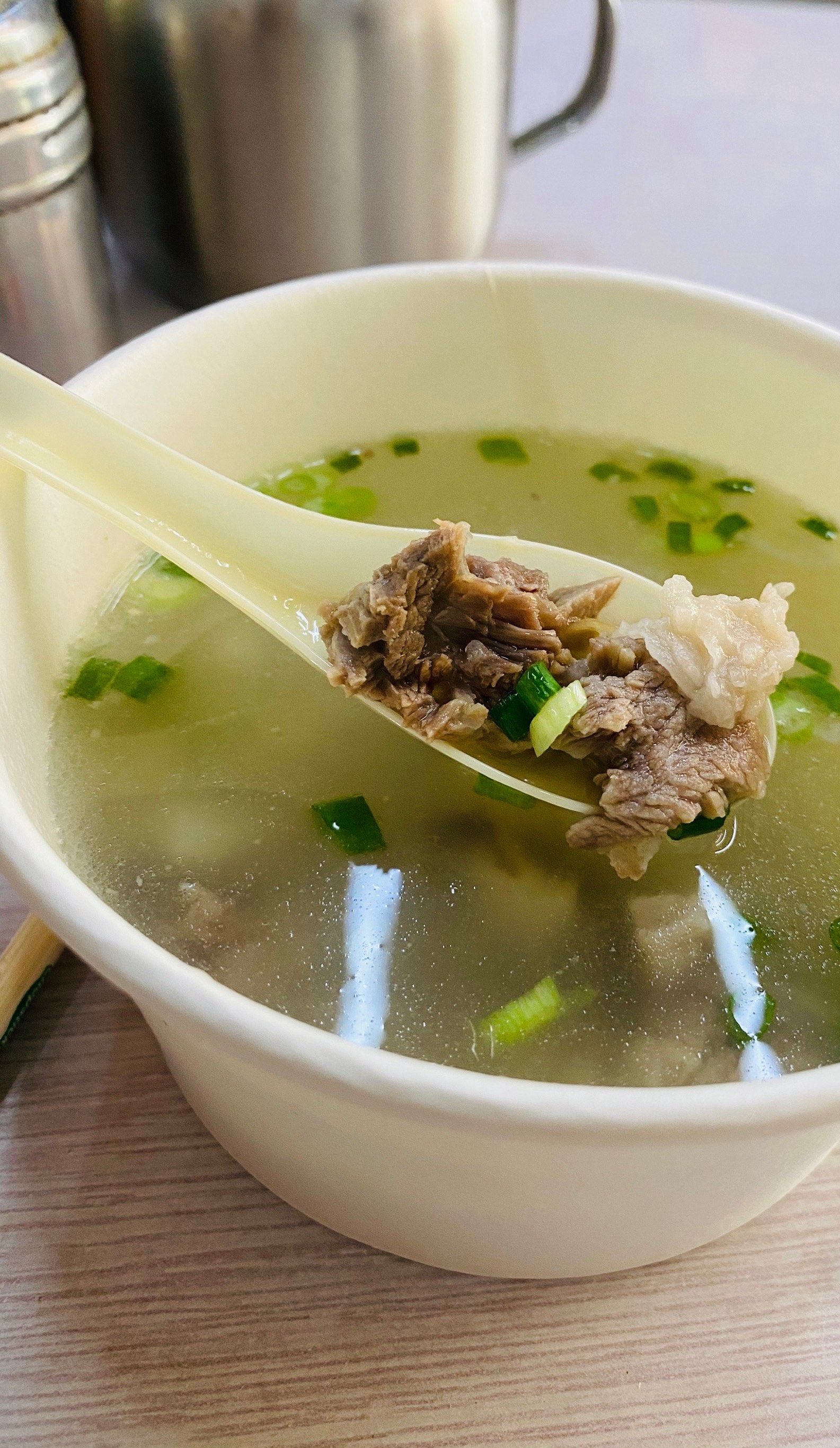 美邻扁食拌面(美仁新村店)