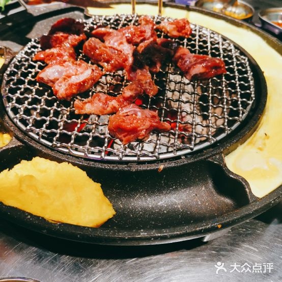 圆桶房炭烤护心肉(胜利路店)