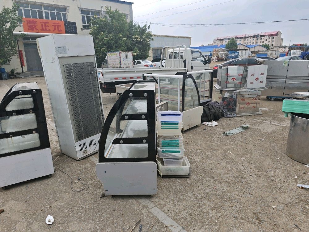 新坐标工地民用办公家具厨具二手旧货市场