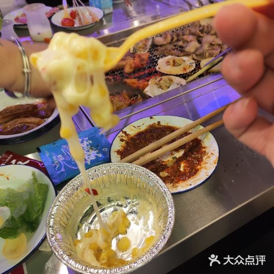 小猪查理川式烤肉自住(吾悦店)