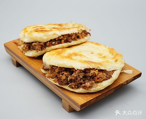 老字号宁夏清真饭馆(桌子山街店)