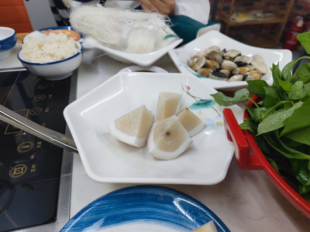 么么哒·古法精酿海鲜糟粕醋·椰子鸡火锅(西岛码头店)