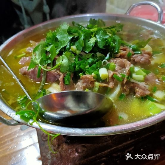 满满香翘脚牛肉