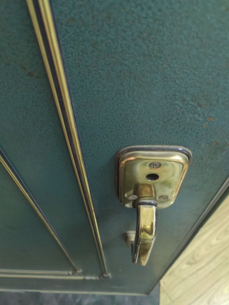 金点锁城开锁换锁指纹锁配钥匙