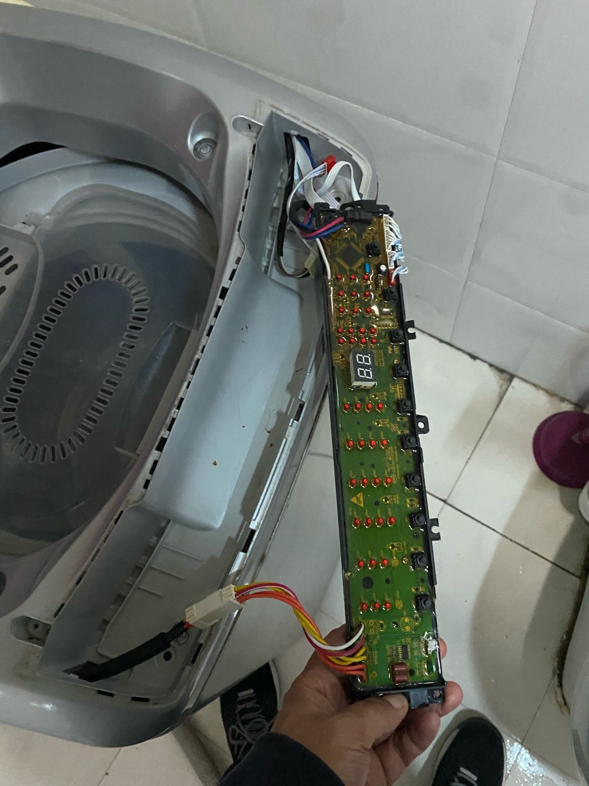 超级摩毅帼爸爸家电维修中心