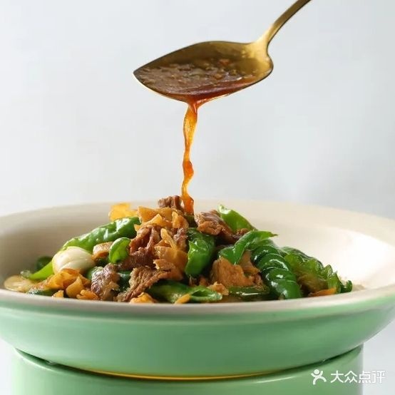 湘一回辣椒炒肉湘菜馆(万庄矿区店)