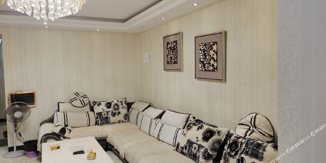 黔西南吴曜客栈(峰林一街分店)