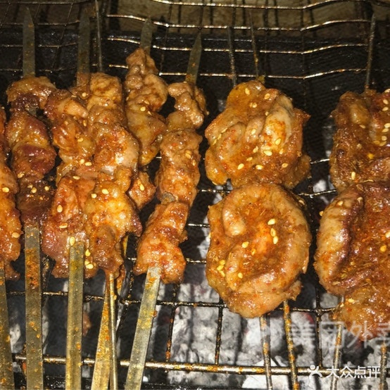 老三烤烧(站前路店)
