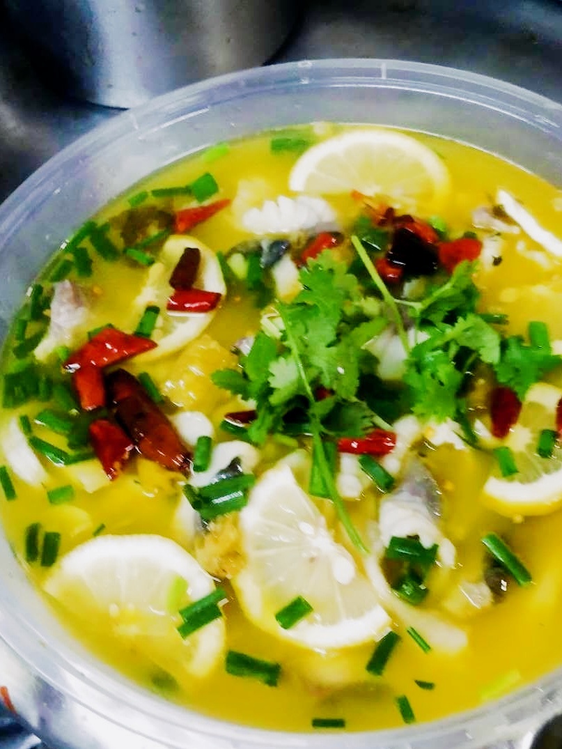 梅姨无骨酸菜鱼(龙城乐园店)