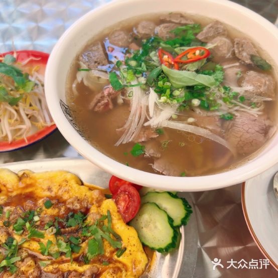俏小越镇越南粉(公园里店)