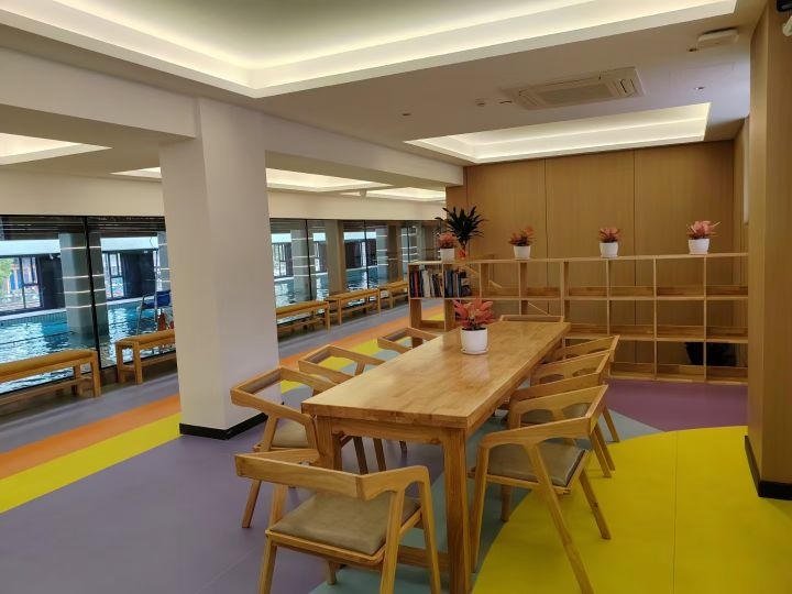 龙港瓯跃游泳馆