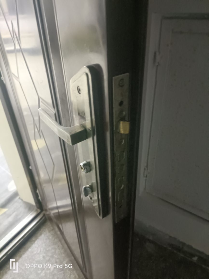 楚河开锁配汽车钥匙