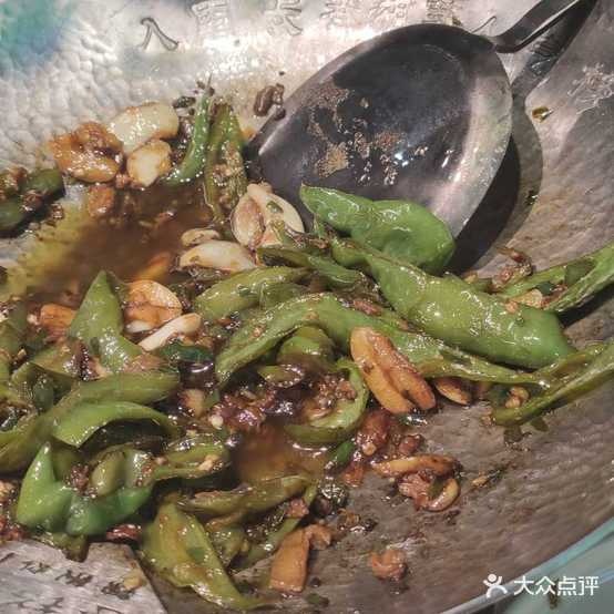 志铭家海椒炒肉(新天地店)