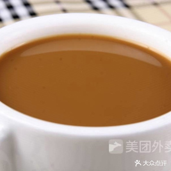 好运港式茶餐厅(麦地店)