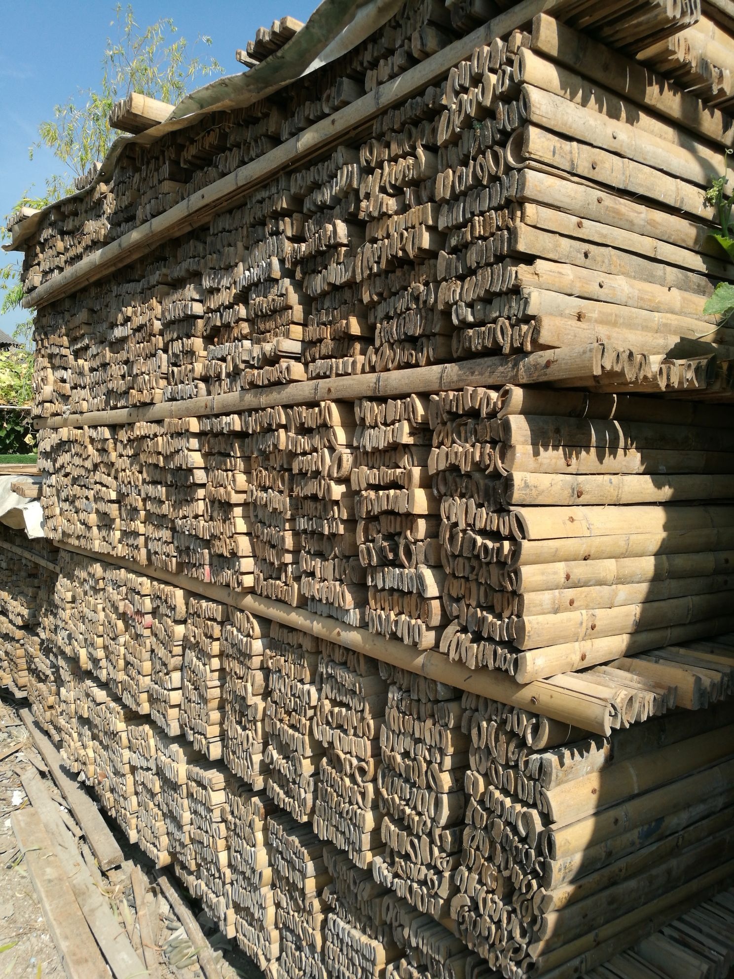 竹梯新旧跳板直销(谌家矶竹木市场店)