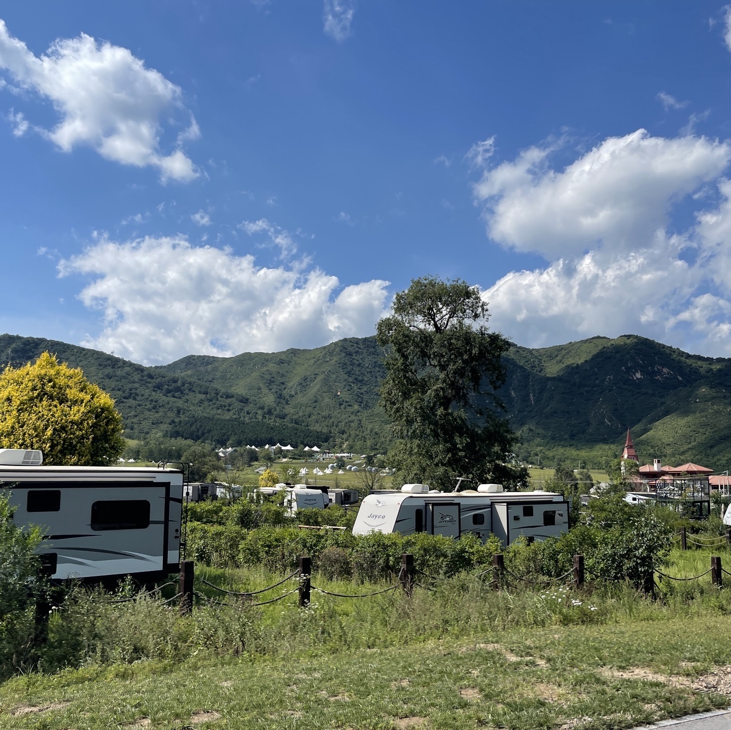 海坨山谷RVPark房车营地