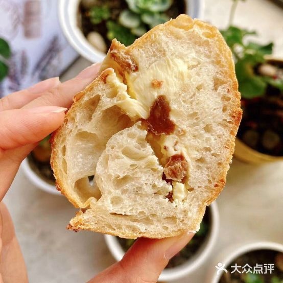 橙意面包(光华东二路店)