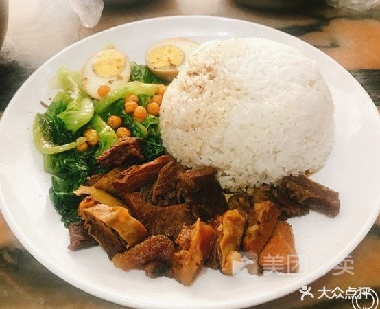 老牌牛腩粉店原旧车站牛腩粉店