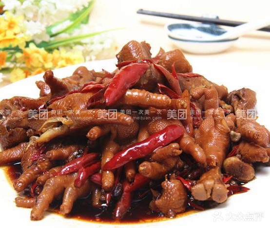 正宗宜良县烤脆皮鸭(城南菜市场泰康东路店)