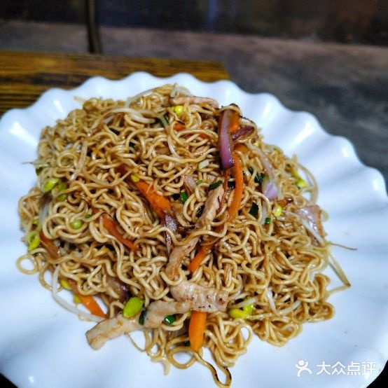 顺仟烤鸡烧烤美食城
