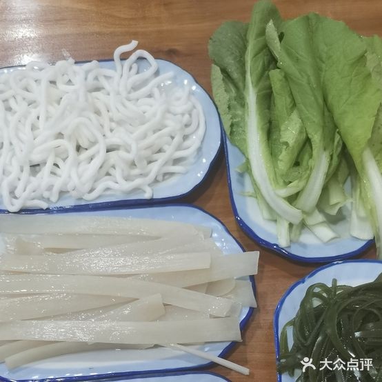 小V家秘制火锅鸡(许昌路店
