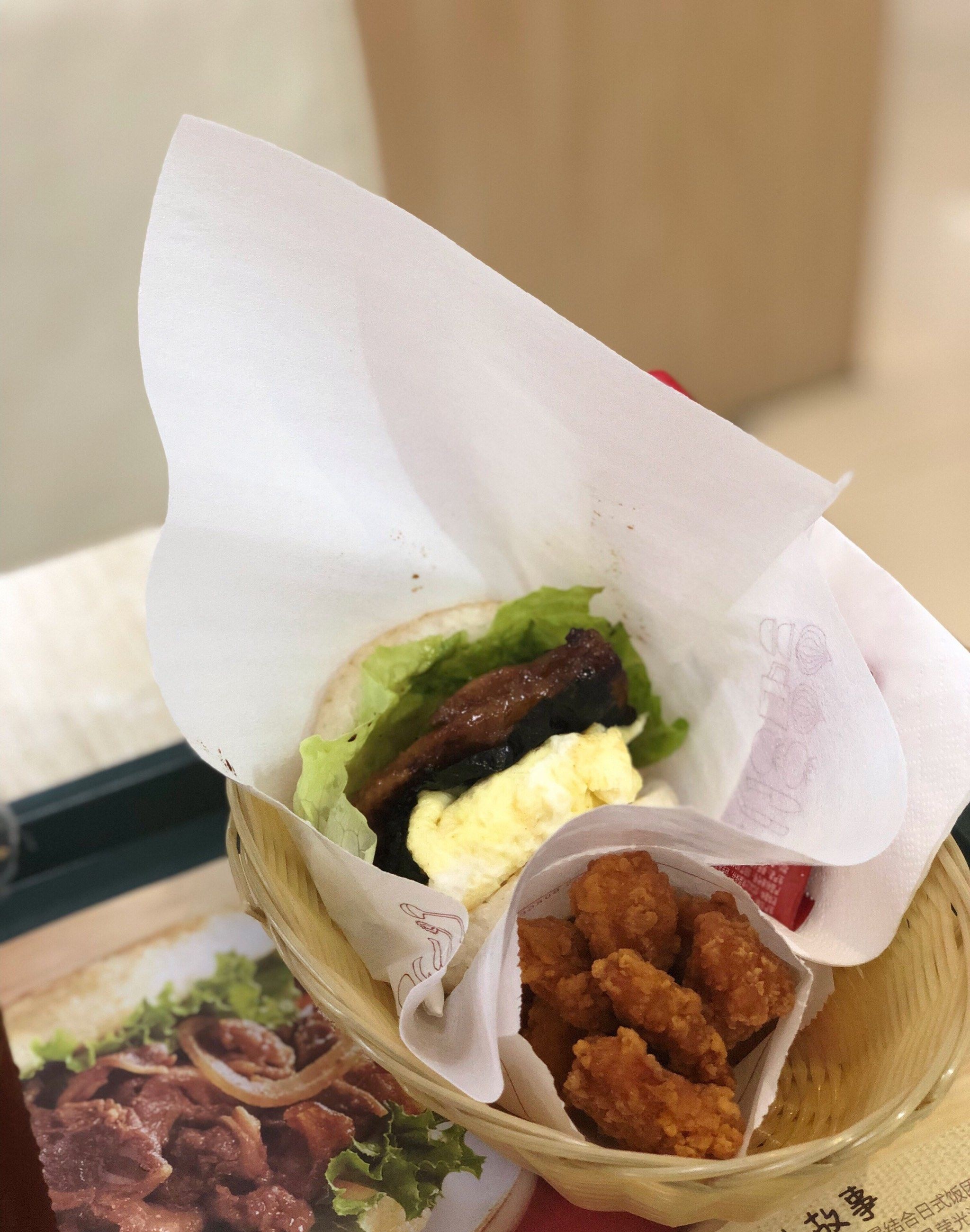 摩斯摩尔汉堡(新华店)