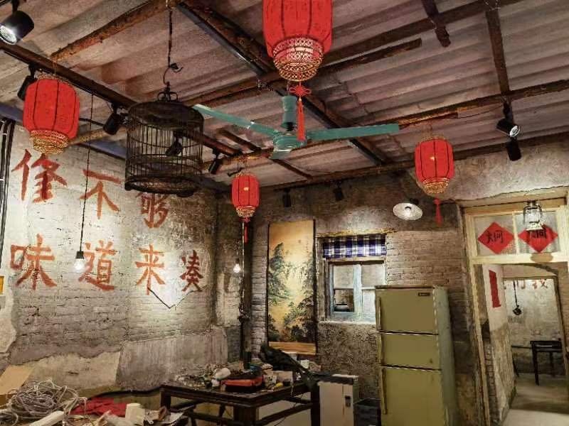 煌华小院·涮肉烧烤坊
