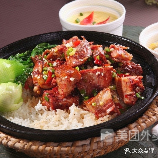 蒸品阁宁阳快餐(观天下店)