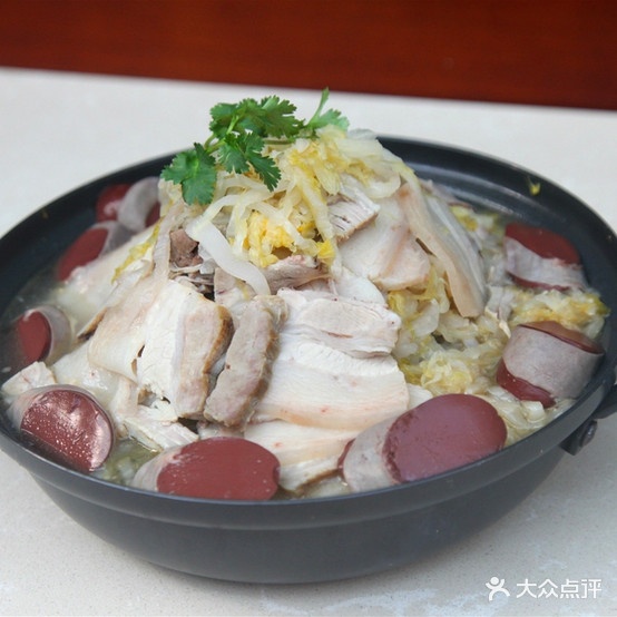 吉发鸡饭东北菜铁锅炖