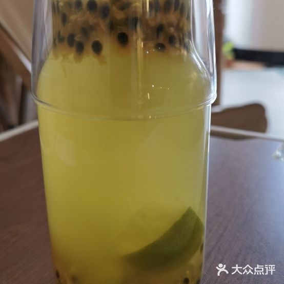 叁月甜品(瑞启花园店)