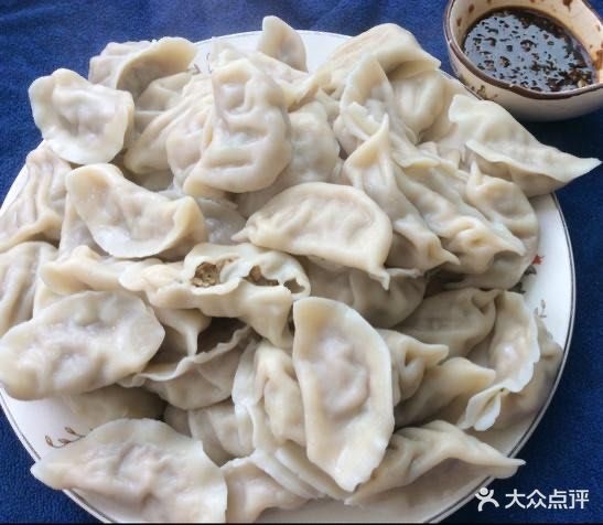 三姐妹歺厅(曲江店)