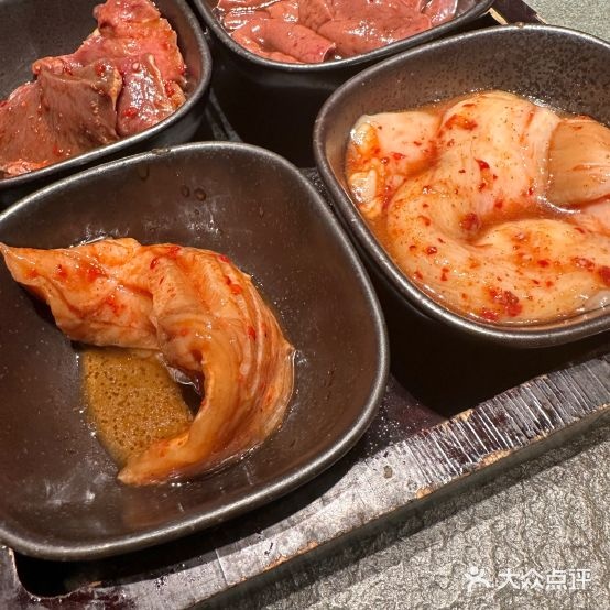 六日都烤牛内脏专门)(西坝河店)