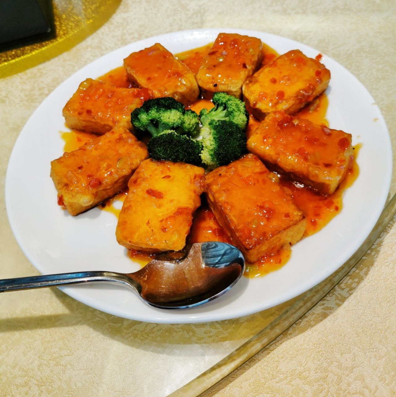 肥辉茶餐厅(明粤公寓店)