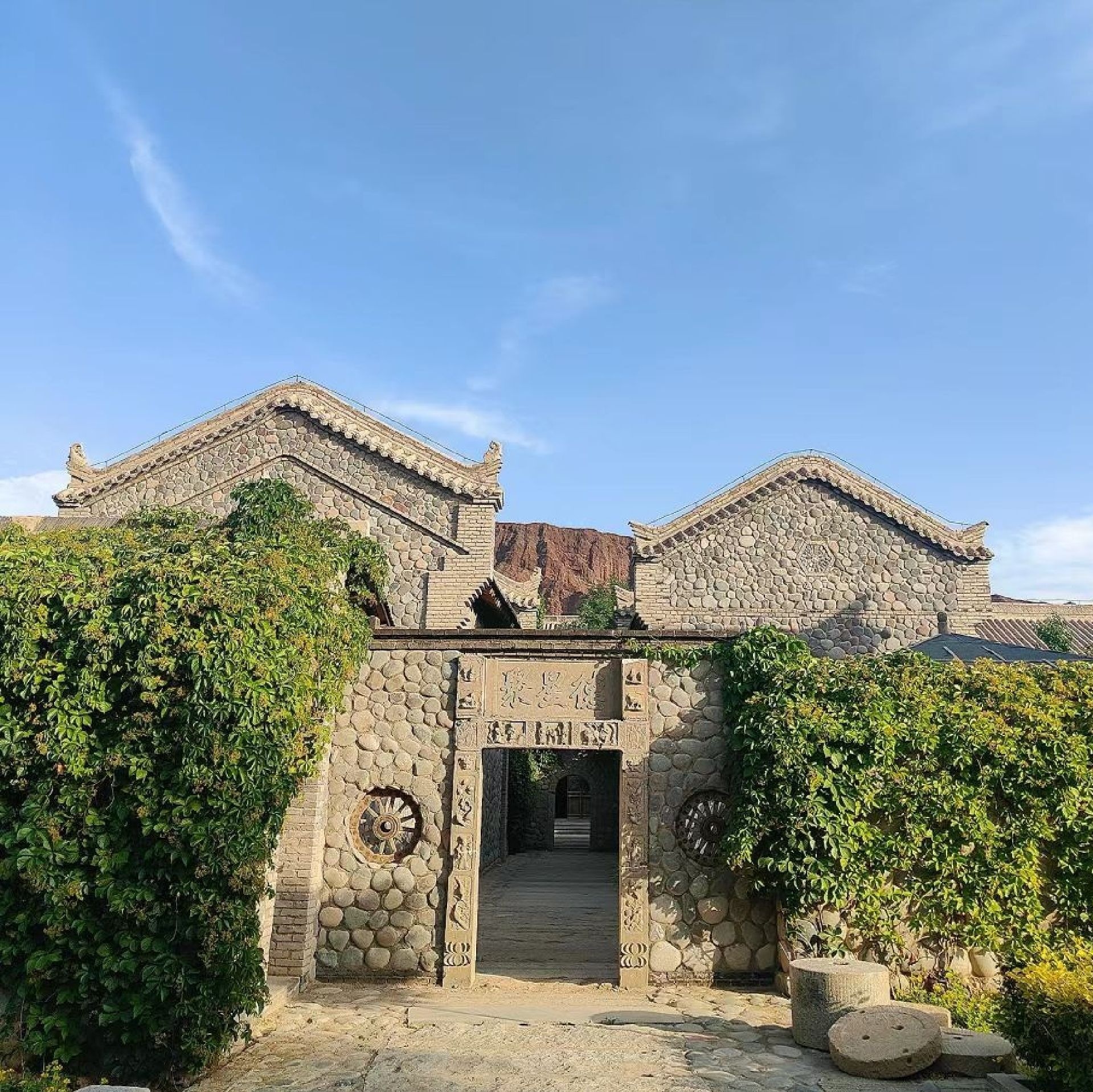 丹霞口文旅小镇