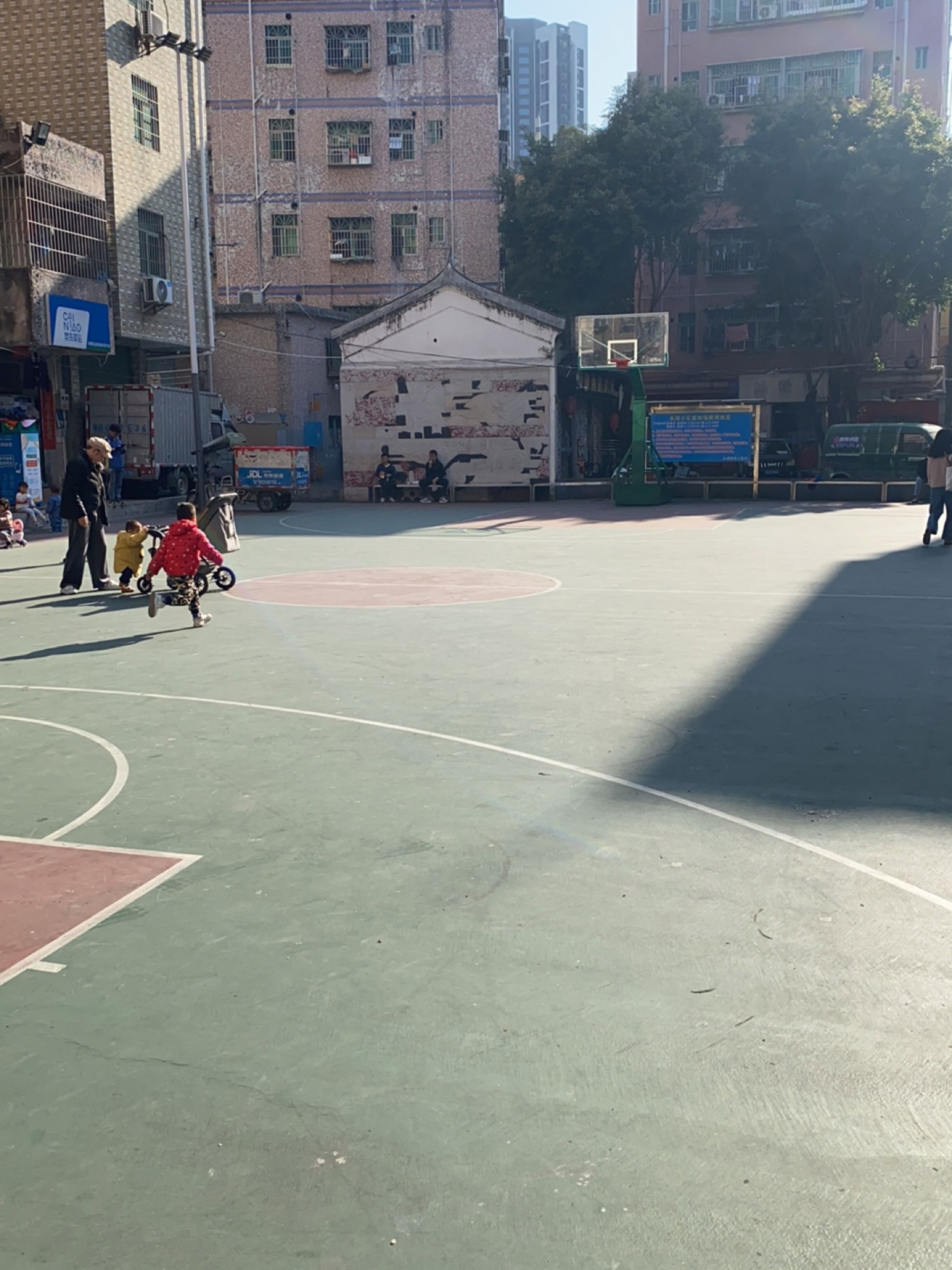 永湖村球场乒乓球馆