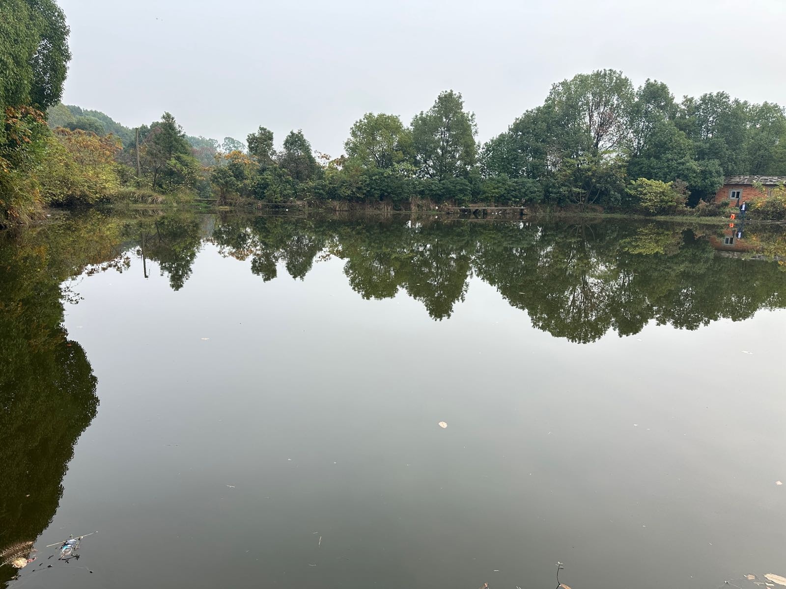 宜昌市猇亭区长寿湖钓鱼中心