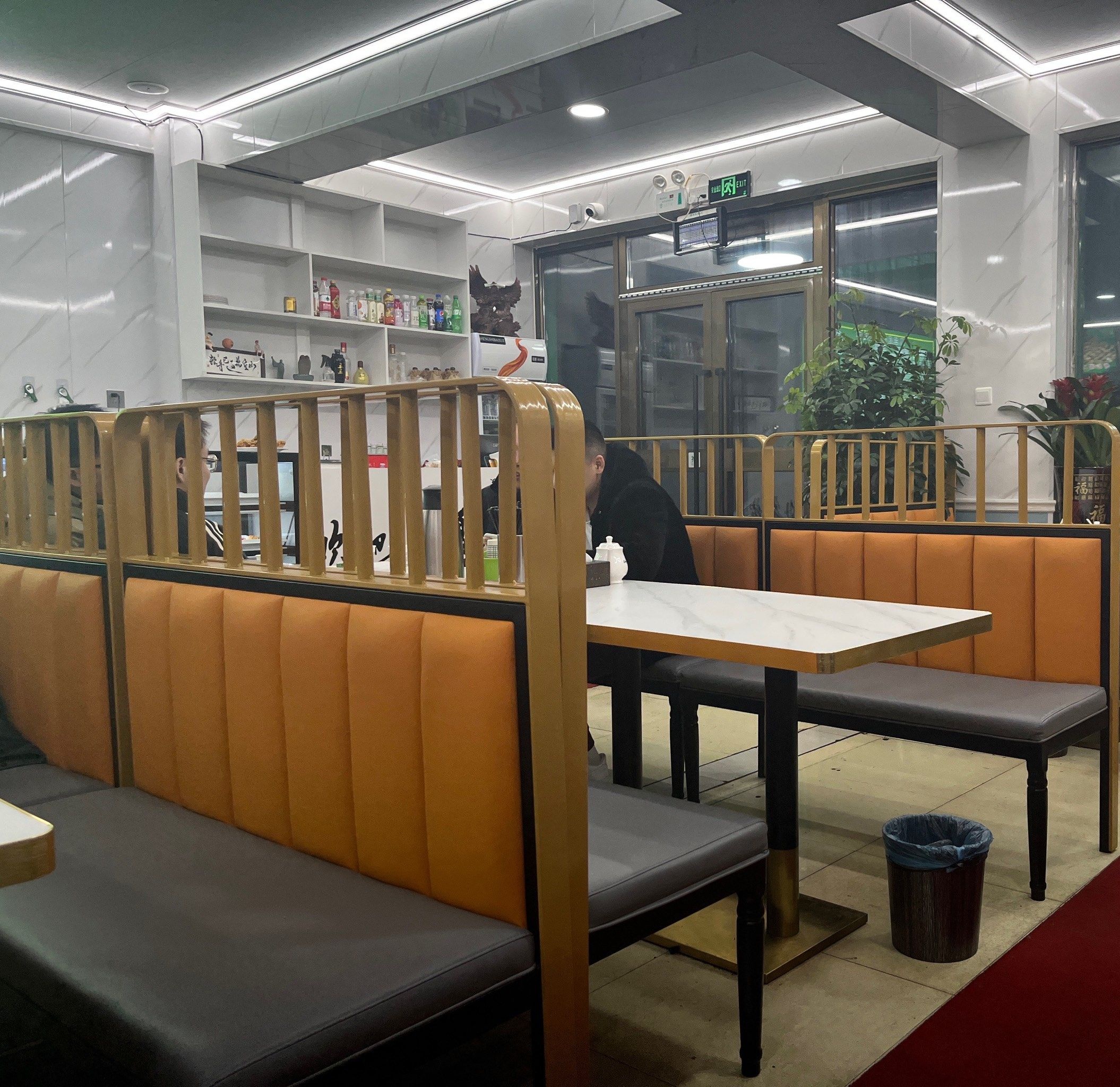 兰穆阁牛肉面(汇林大厦店)
