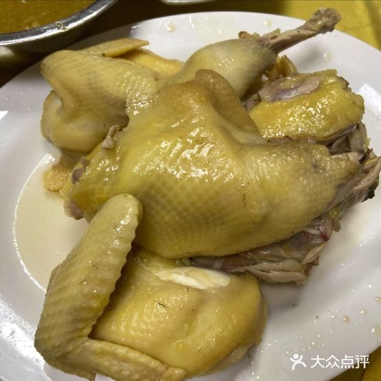 化州周记隔水蒸鸡(官渡店)