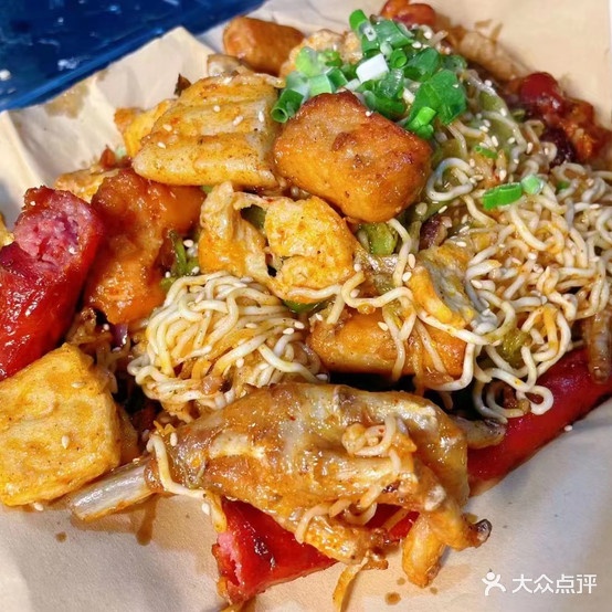 碌碌发炸串铁板烧